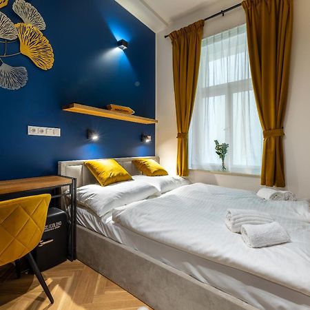 Modern Urban Room In The City Center Of Prága Kültér fotó