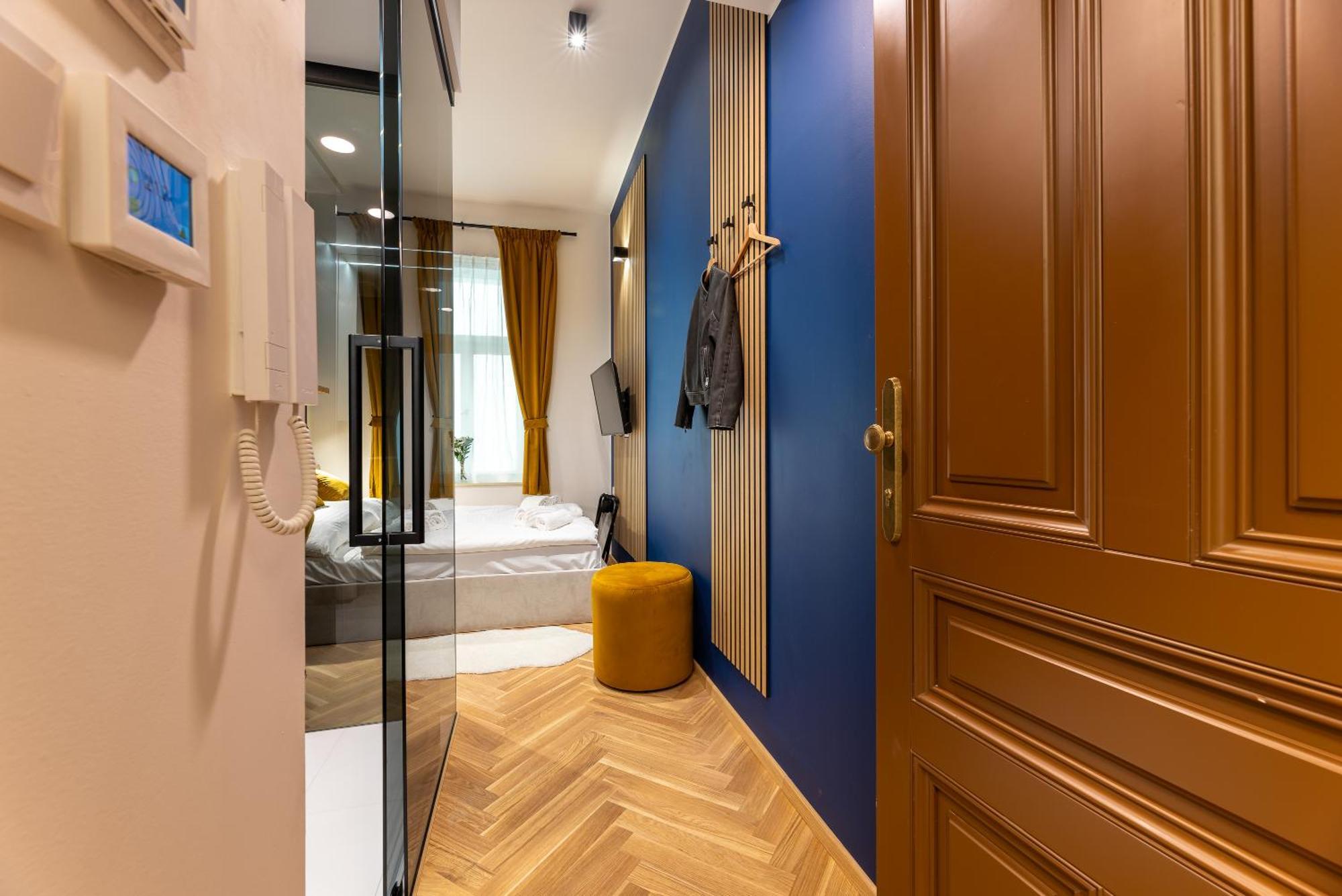 Modern Urban Room In The City Center Of Prága Kültér fotó